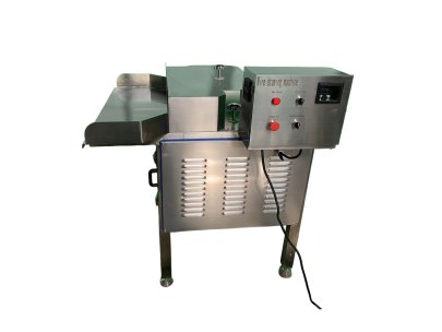 Chicken shredding machine